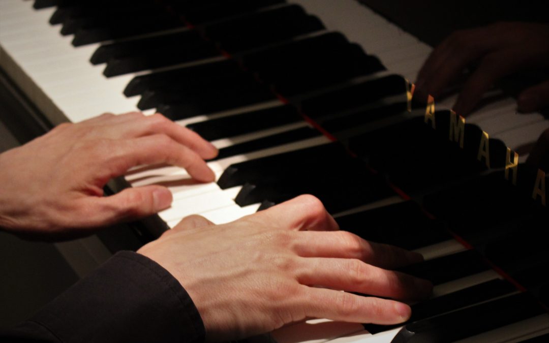 The correct piano fingering